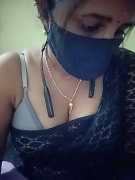Snapshot of Tamil_Rani- chatting on August 5, 7:22 am Tamil Rani- online show from August 5, 7:22 am