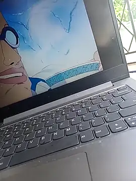 Snapshot of tallneck chatting on April 10, 6:12 pm tallneck online show from April 10, 6:12 pm