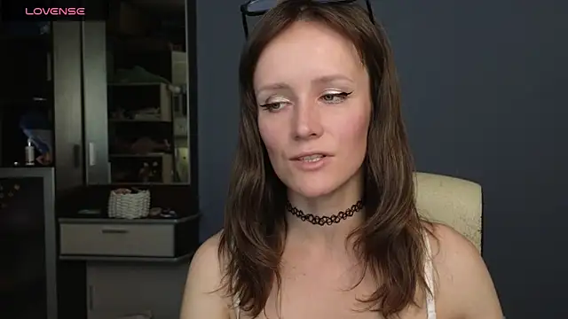 Tender Swan online show from May 13, 8:23 am
