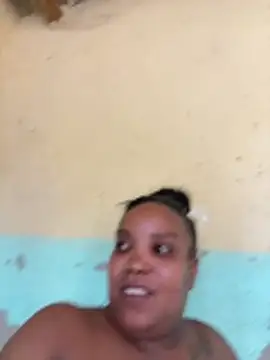 friendlybitch22 online show from April 1, 9:54 am