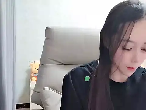 Naomi NN online show from June 15, 11:45 am