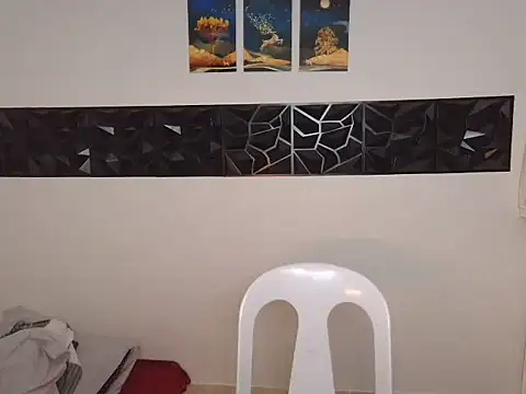 Xmj16 online show from April 28, 8:14 pm