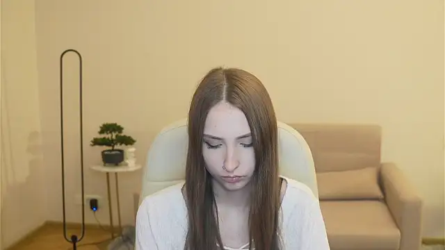 ArianeSole online show from March 1, 1:24 pm