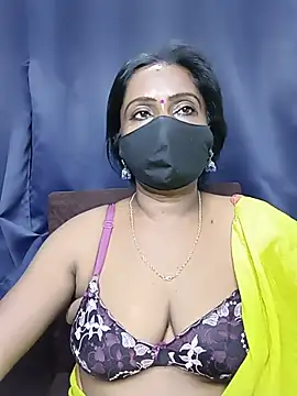 Snapshot of misti-boudii chatting on June 9, 3:12 pm misti-boudii online show from June 9, 3:12 pm