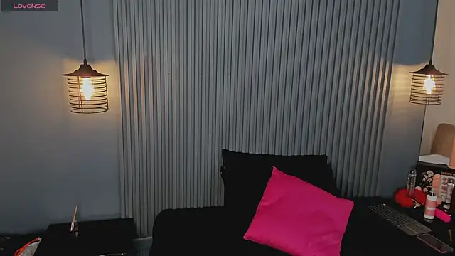 SusanaBell  online show from April 9, 8:58 pm