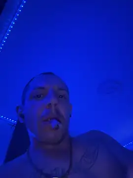 Snapshot of Hugo1993 chatting on June 9, 2:23 am Hugo1993 online show from June 9, 2:23 am