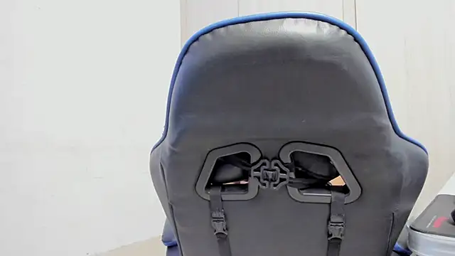 jossi12345j online show from March 13, 2:01 pm