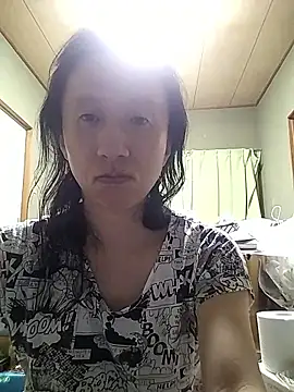 Snapshot of mako7612 chatting on May 26, 2:13 pm mako7612 online show from May 26, 2:13 pm