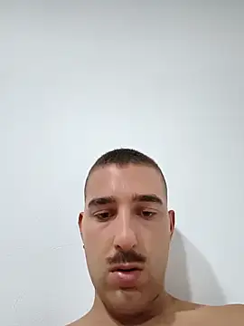 Snapshot of straightdude99 chatting on March 1, 5:37 pm straightdude99 online show from March 1, 5:37 pm