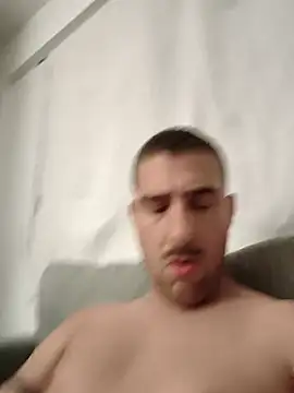 straightdude99 online show from March 9, 11:09 pm