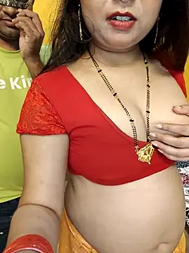 Snapshot of MONAJI_HOT chatting on July 28, 6:20 pm MONAJI HOT online show from July 28, 6:20 pm