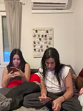 Genblan online show from March 29, 6:41 pm