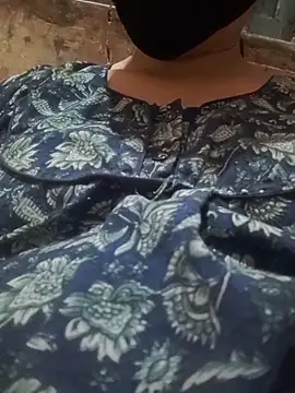 Tamillaxmi12 online show from March 13, 2:12 pm