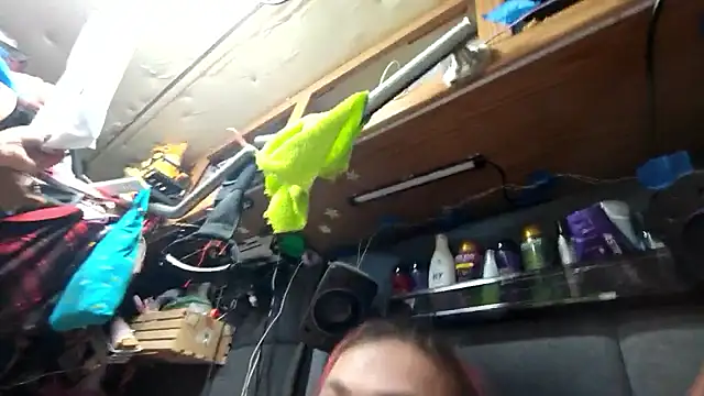 Snapshot of SurgedSetup chatting on March 1, 2:19 pm SurgedSetup online show from March 1, 2:19 pm