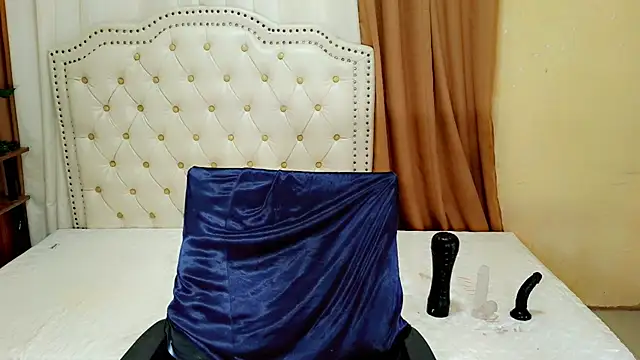 Seductive sophie online show from July 29, 1:15 am