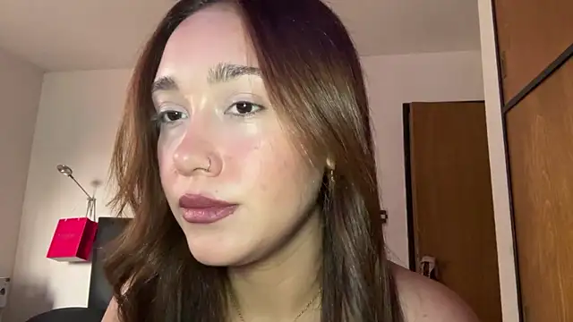 Snapshot of ariadnax0 chatting on March 3, 5:52 pm ariadnax0 online show from March 3, 5:52 pm