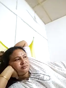 Snapshot of Rashi_bhabi chatting on June 22, 4:37 pm Rashi bhabi online show from June 22, 4:37 pm