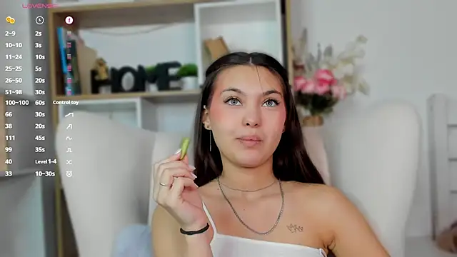 MirthaBolduan online show from April 4, 7:17 am