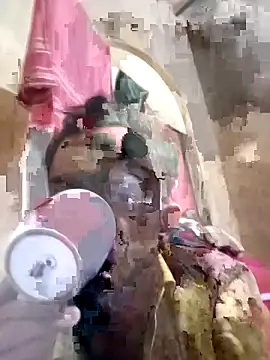 Snapshot of Mehrab70 chatting on March 1, 6:10 pm Mehrab70 online show from March 1, 6:10 pm