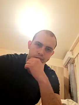 Snapshot of Chill_guy101 chatting on March 3, 10:15 pm Chill guy101 online show from March 3, 10:15 pm