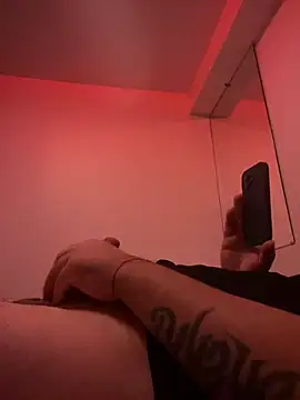 Snapshot of kaya_218 chatting on March 1, 11:29 pm kaya 218 online show from March 1, 11:29 pm