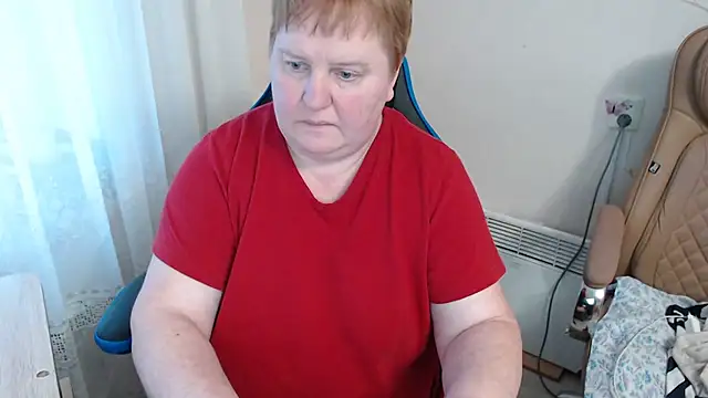 Snapshot of Free_Butterfly7 chatting on March 2, 3:41 pm Free Butterfly7 online show from March 2, 3:41 pm