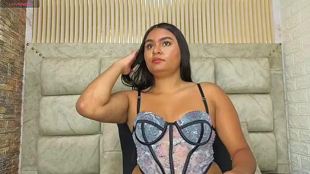 Snapshot of amarahanks11 chatting on March 12, 7:31 pm amarahanks11 online show from March 12, 7:31 pm