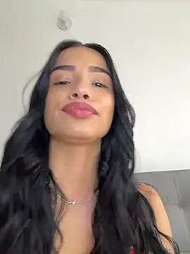 Snapshot of Bella_Smithe chatting on June 26, 4:11 pm Bella Smithe online show from June 26, 4:11 pm