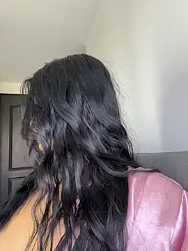 Snapshot of Bella_Smithe chatting on July 7, 4:22 pm Bella Smithe online show from July 7, 4:22 pm