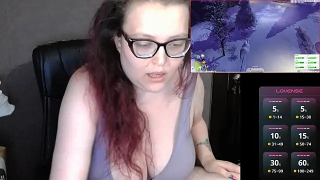 Snapshot of linafolie chatting on June 16, 9:28 pm linafolie online show from June 16, 9:28 pm