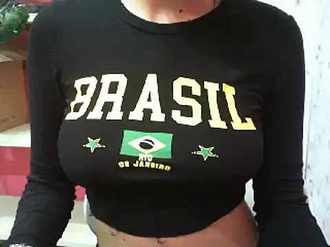 Snapshot of lolit_cat chatting on April 28, 11:21 pm lolit cat online show from April 28, 11:21 pm