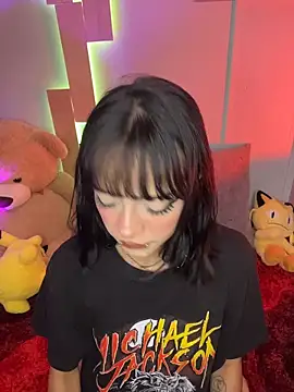 Taylor  0 online show from April 4, 1:08 pm