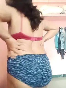 Miss-Dolly07 online show from March 24, 2:49 am