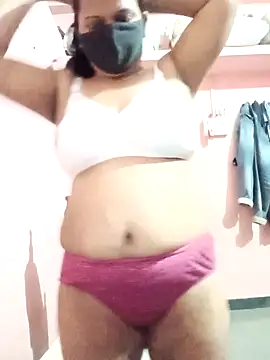 Miss-Dolly07 online show from March 31, 5:02 pm