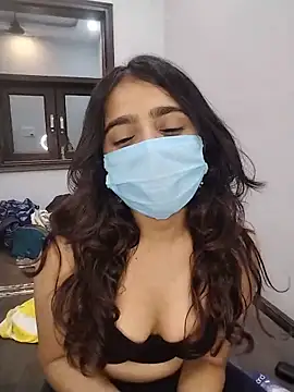 Ishaa 22 online show from June 1, 5:47 pm