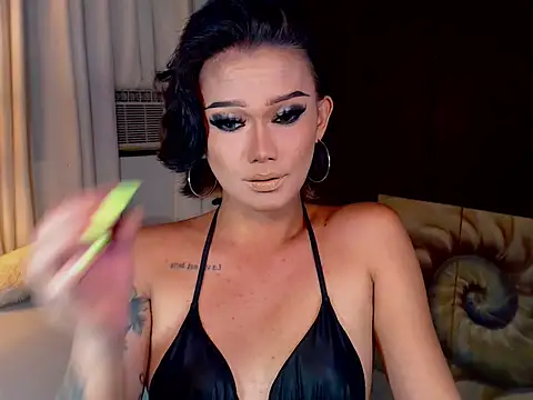 xXLustFullTransXx online show from March 19, 1:31 am