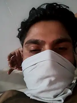 Snapshot of cooldude6939 chatting on March 2, 5:31 pm cooldude6939 online show from March 2, 5:31 pm