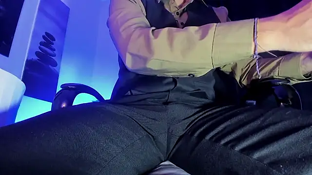 Nero 62 online show from March 4, 11:22 pm