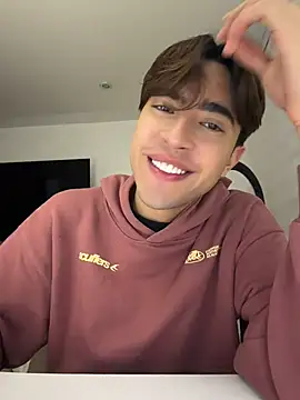 MatthewMoore  online show from April 19, 4:12 am