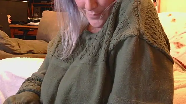 MistyMountains96 online show from March 12, 4:07 am