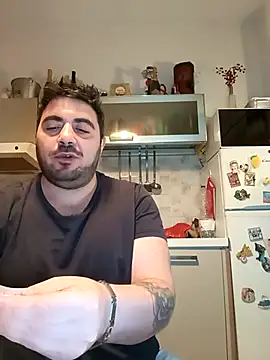 bear skinny online show from March 21, 11:30 pm