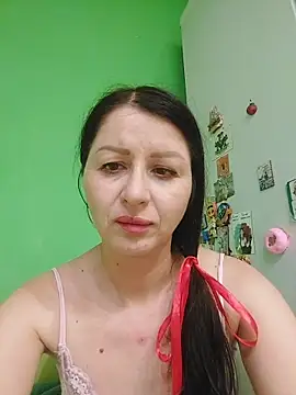 Snapshot of TenderAndSweetX chatting on March 2, 8:04 pm TenderAndSweetX online show from March 2, 8:04 pm