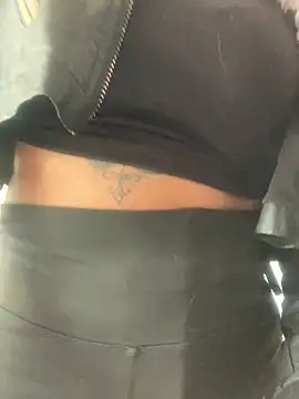 Baby Pink Love online show from April 10, 4:23 pm