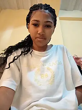 Yire  online show from March 2, 10:05 pm