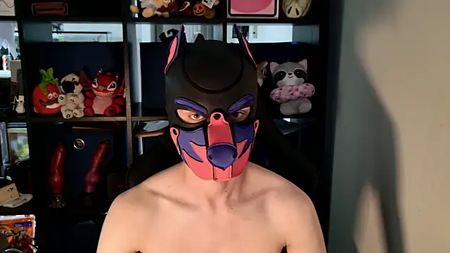 Snapshot of MellPUP chatting on July 14, 6:13 pm MellPUP online show from July 14, 6:13 pm