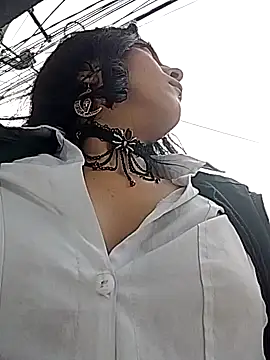 jaade doll online show from March 19, 1:15 pm