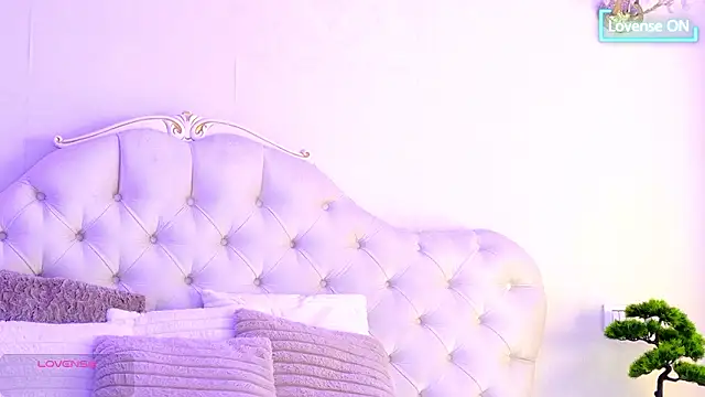 pr1nc3sss online show from March 15, 7:03 am