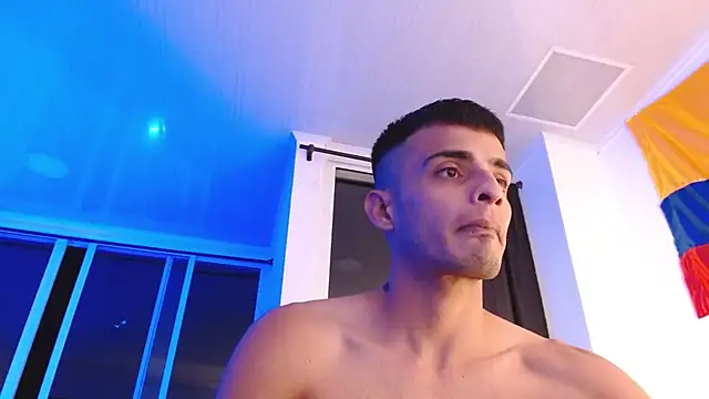 Snapshot of Bad_Boy_Carter69 chatting on August 6, 3:41 am Bad Boy Carter69 online show from August 6, 3:41 am