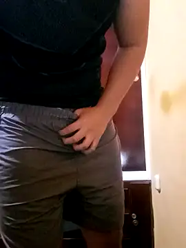 Hypeeboyy online show from March 20, 9:30 pm