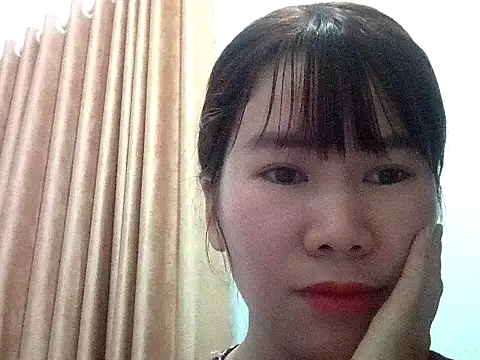 Bondgirl 9 online show from March 8, 7:28 pm